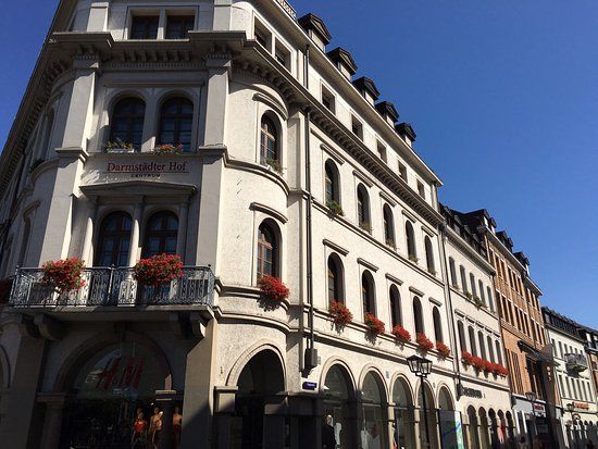 Darmstädter Hof Centrum